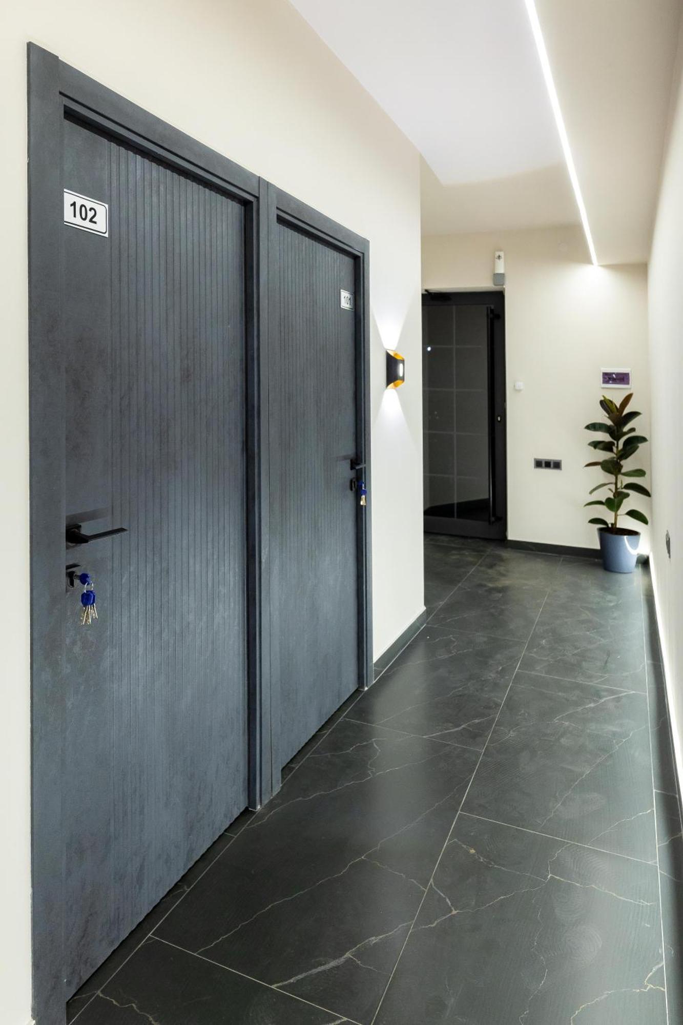 Evn Rooms Erevan Esterno foto