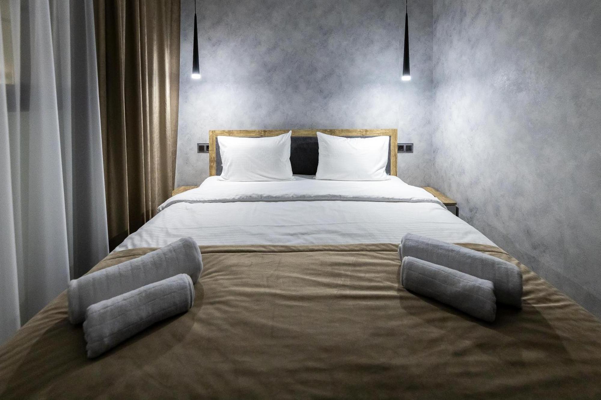 Evn Rooms Erevan Esterno foto